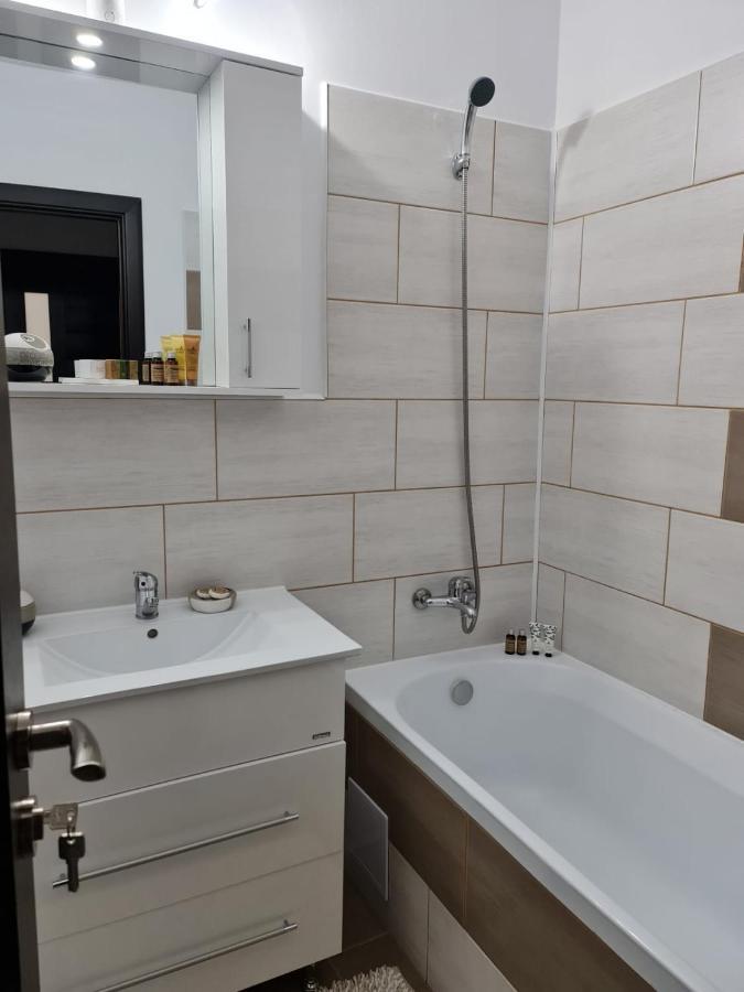 Stephanie Apartment Galaţi Eksteriør bilde